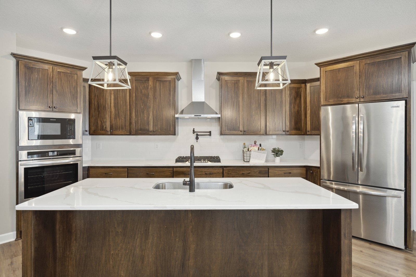 06_14038FurlongTrail_5_Kitchen_Large-1