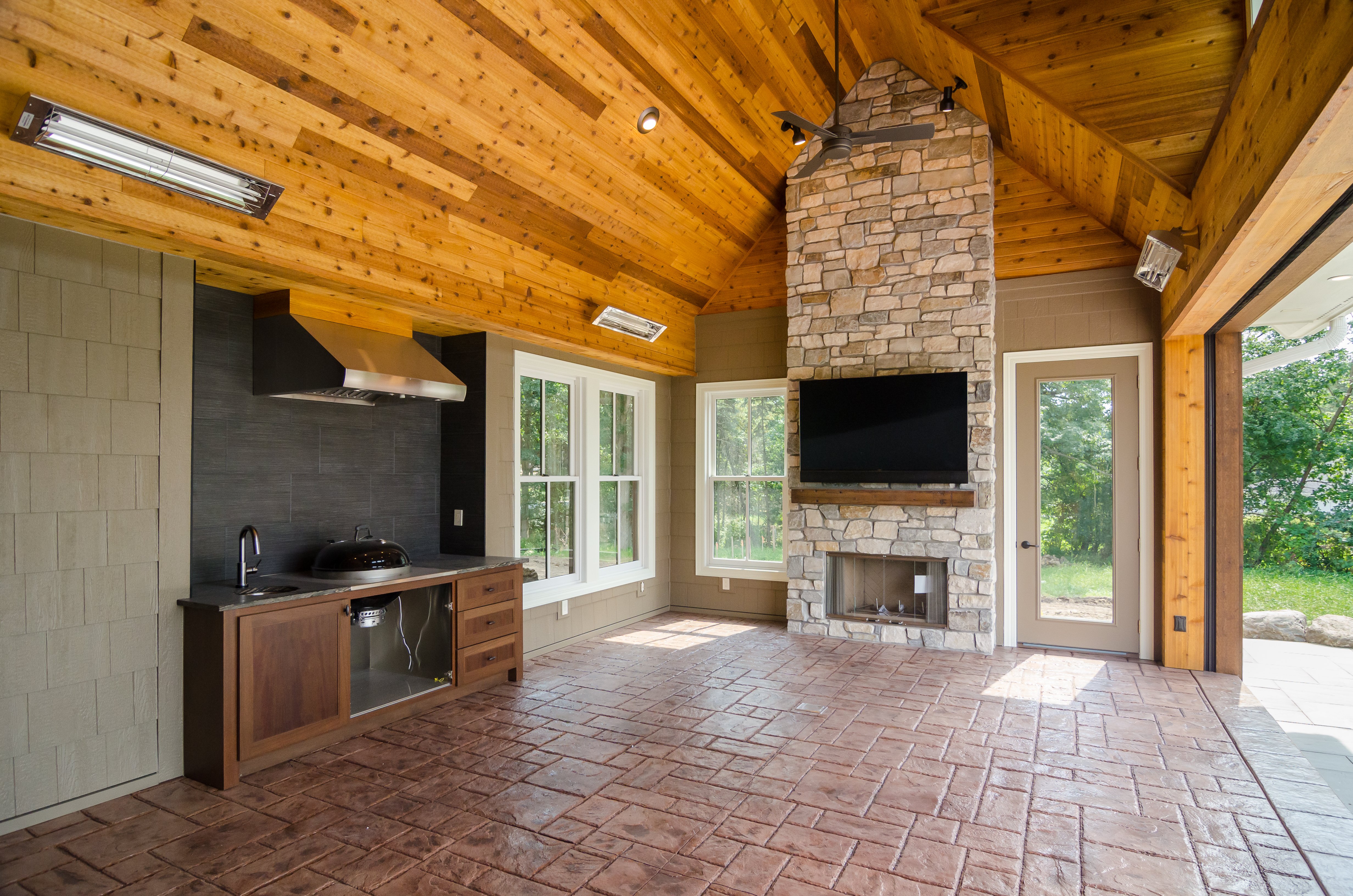 15 RIdge Rd-85-2