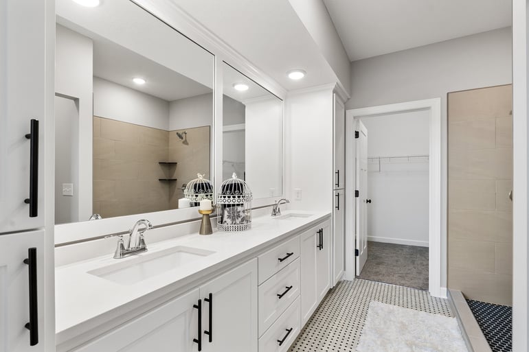 bathroom 4
