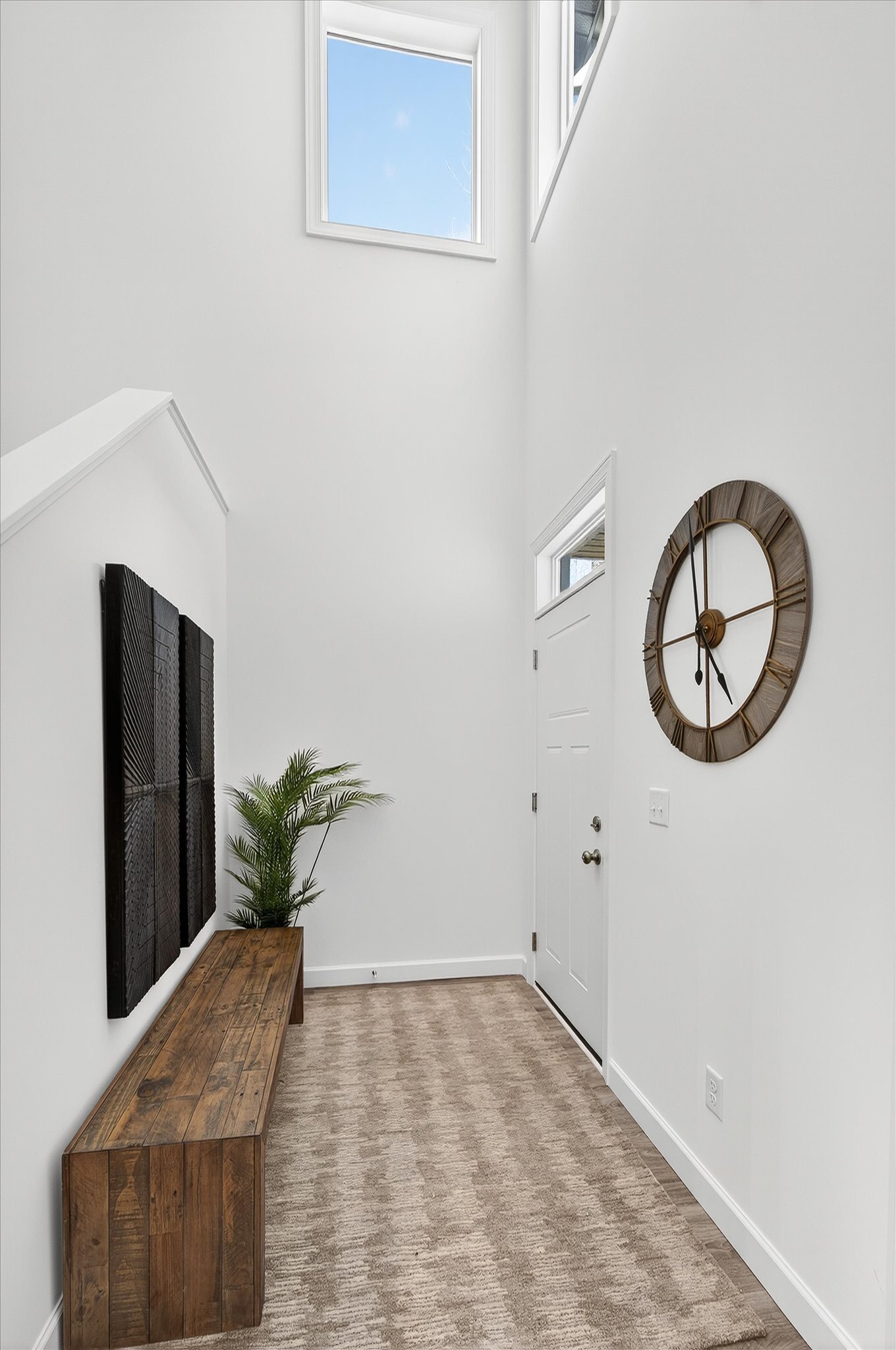 02-2100 Cleveland Ln S-2