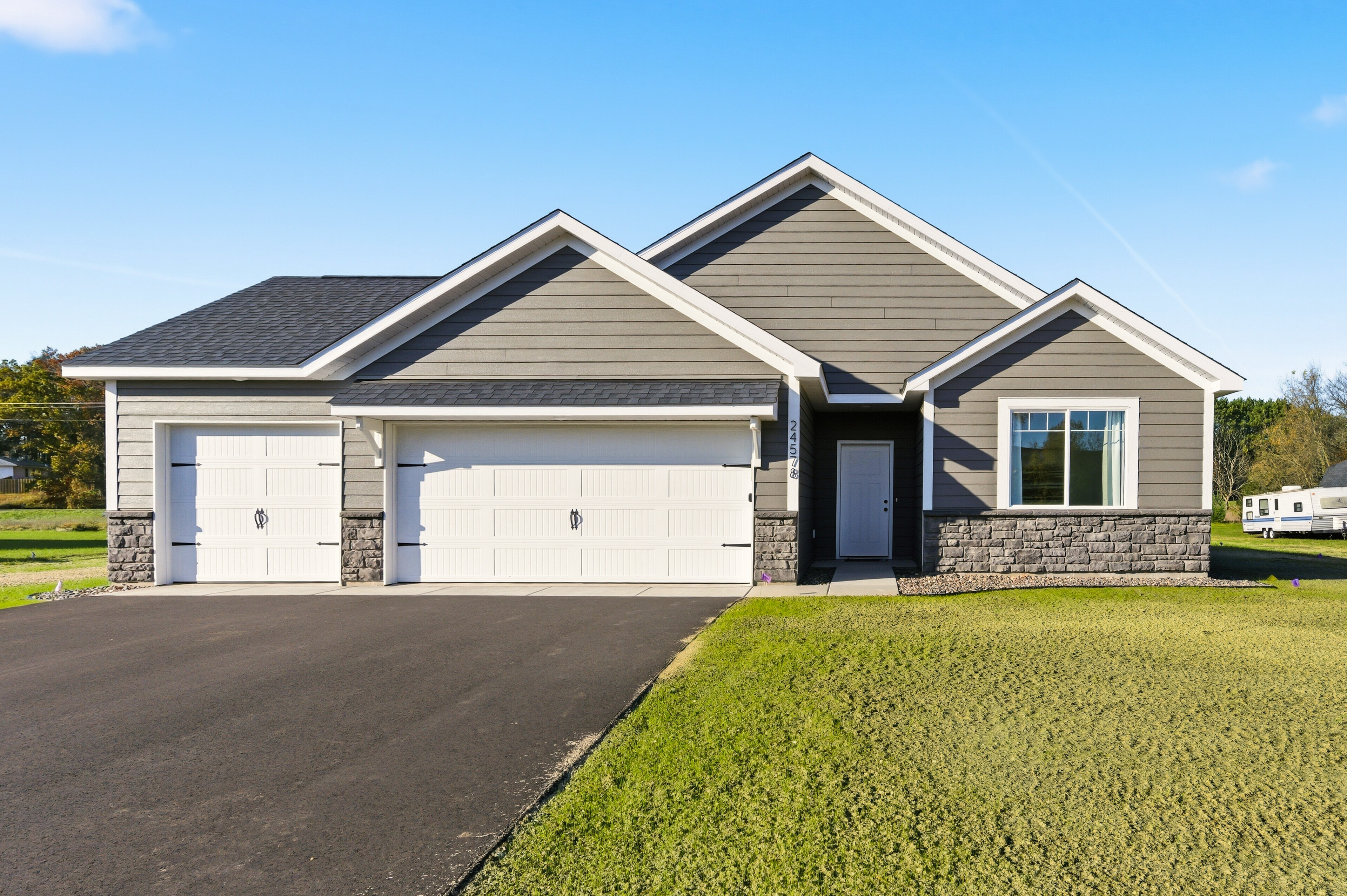 02-24578 140th St NW-2