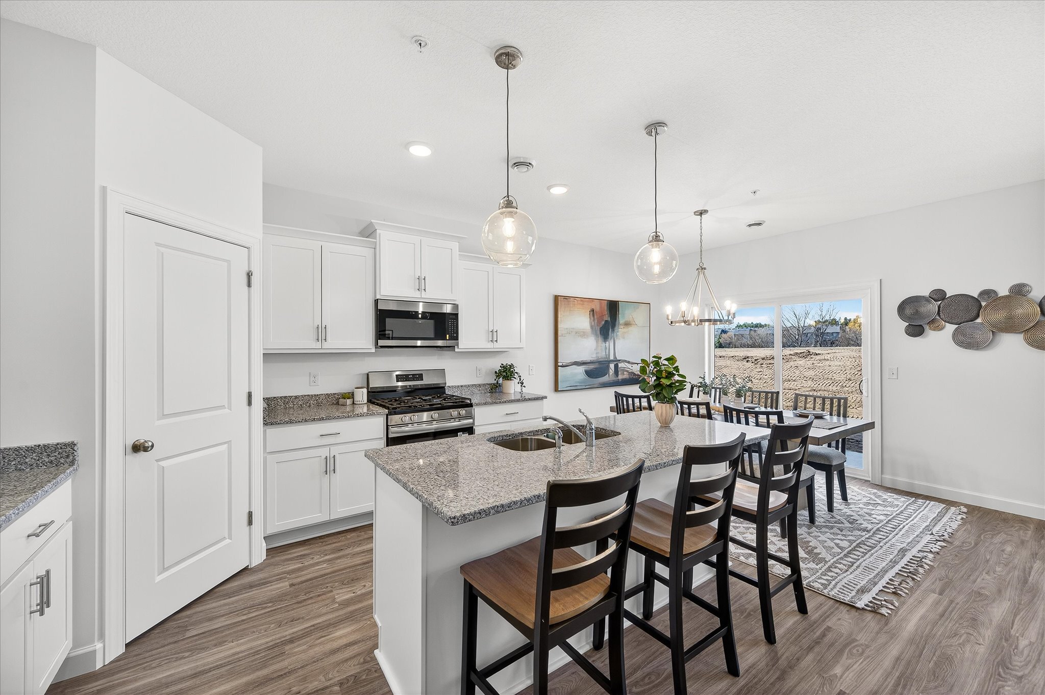 03-2100 Cleveland Ln S-3