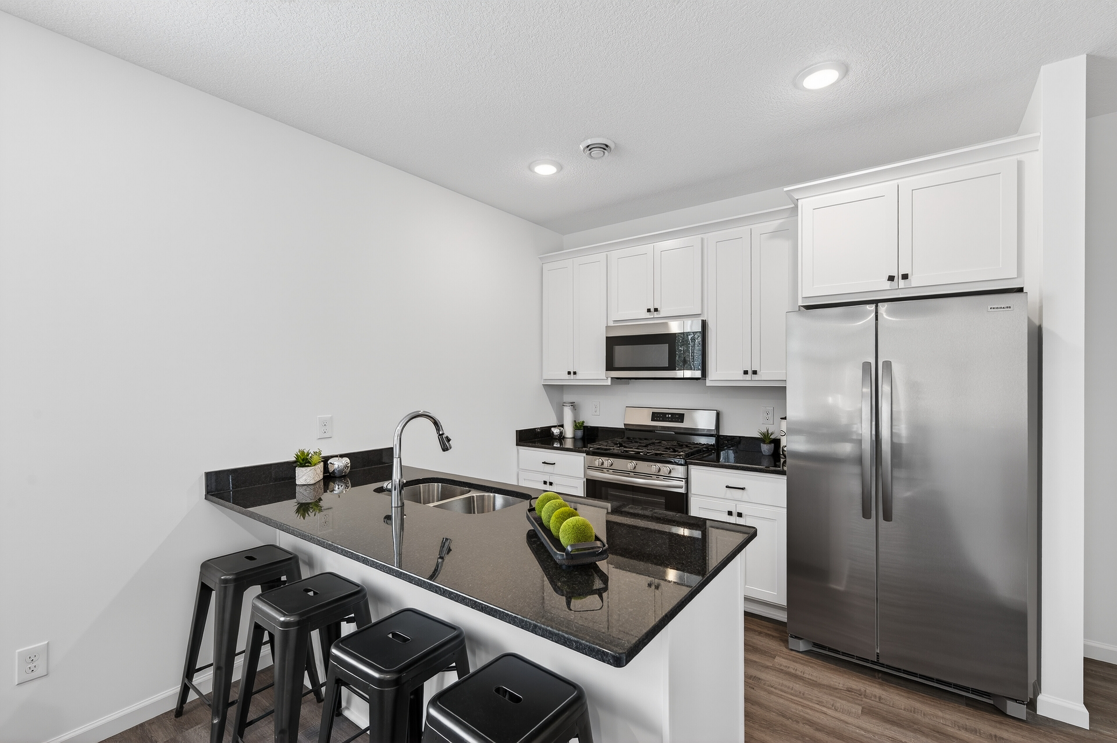 09-14935 117th St [2693738]-9