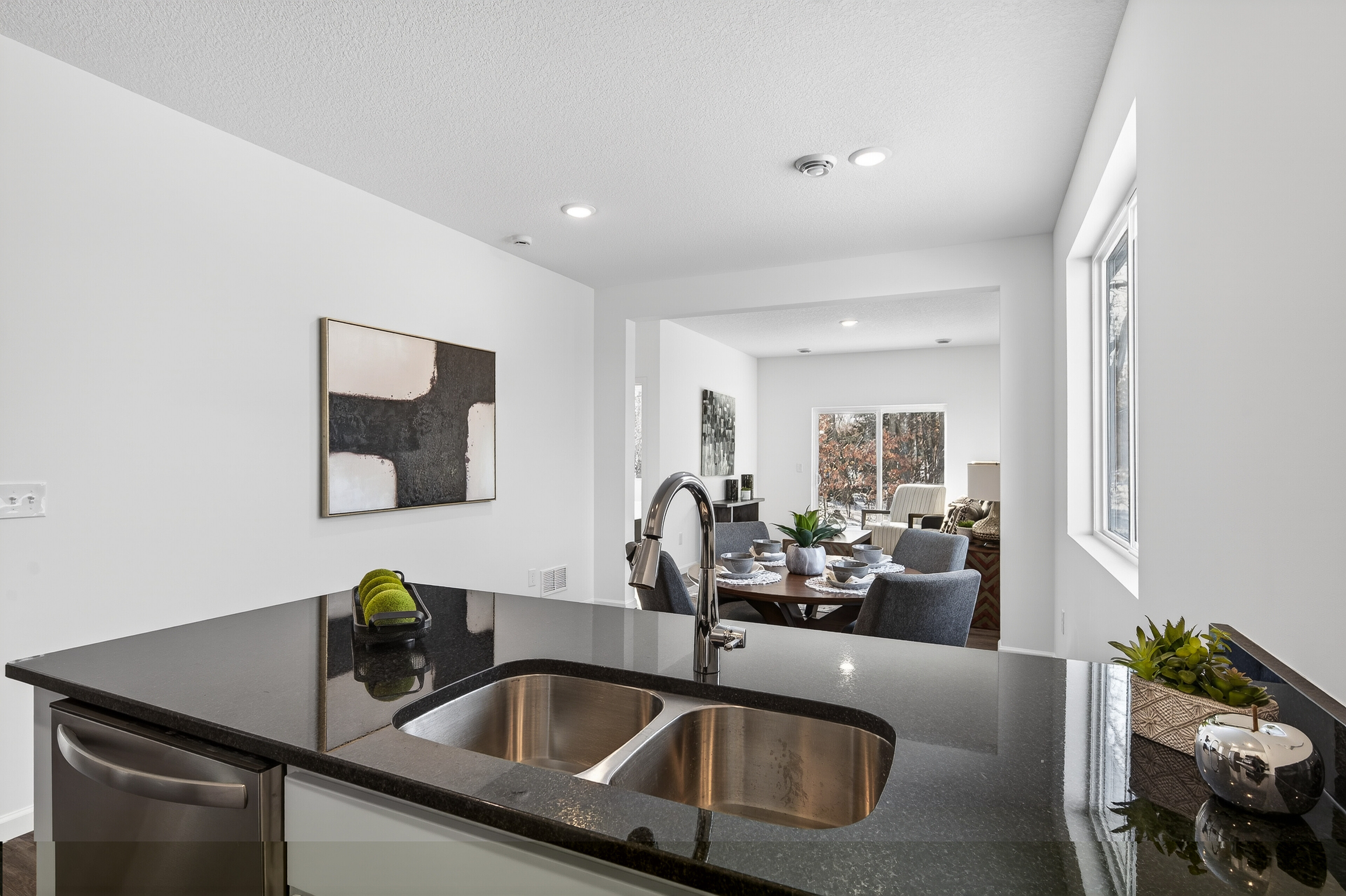 12-14935 117th St [2693738]-12