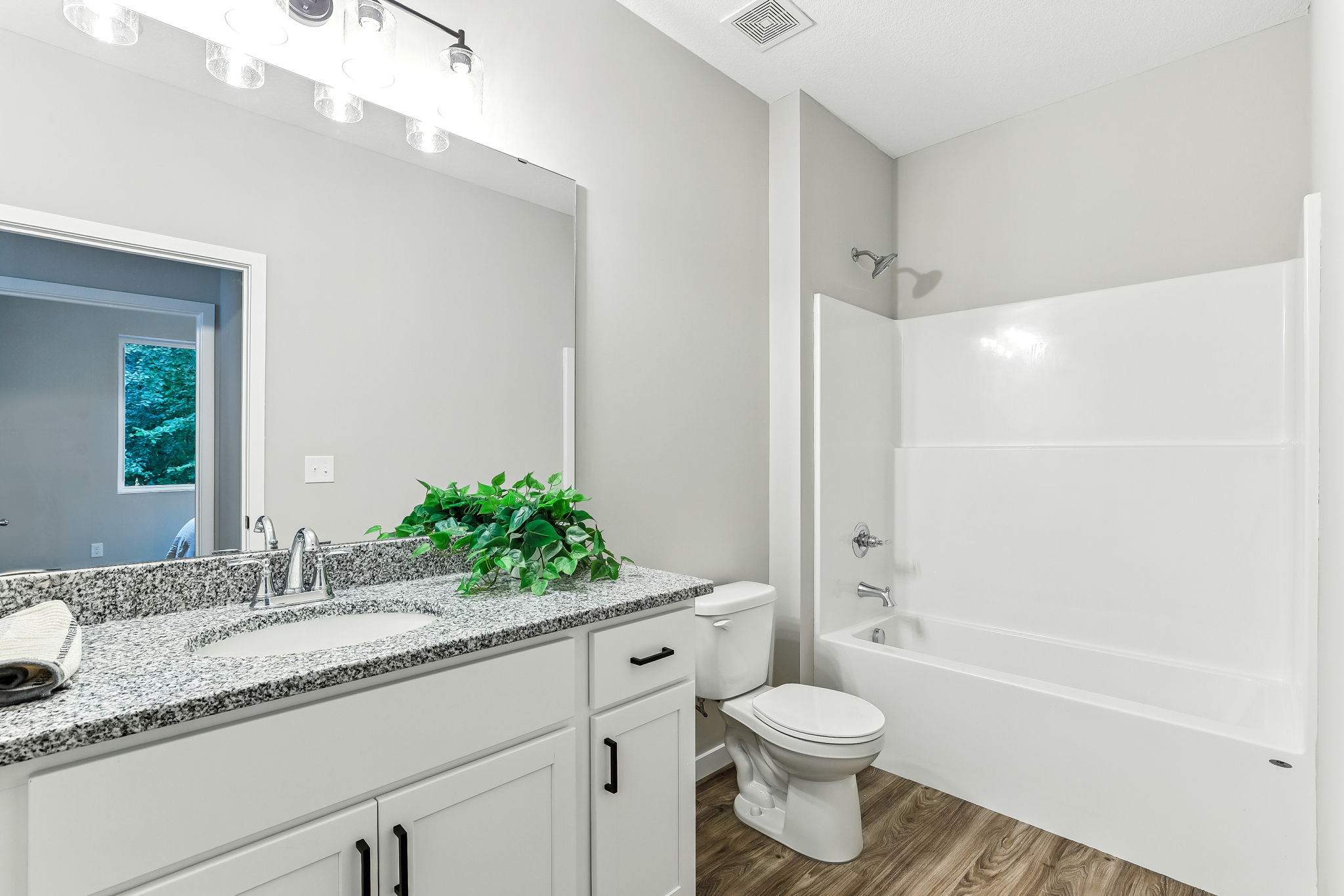 13-web-or-mls-14931-117th-St-13