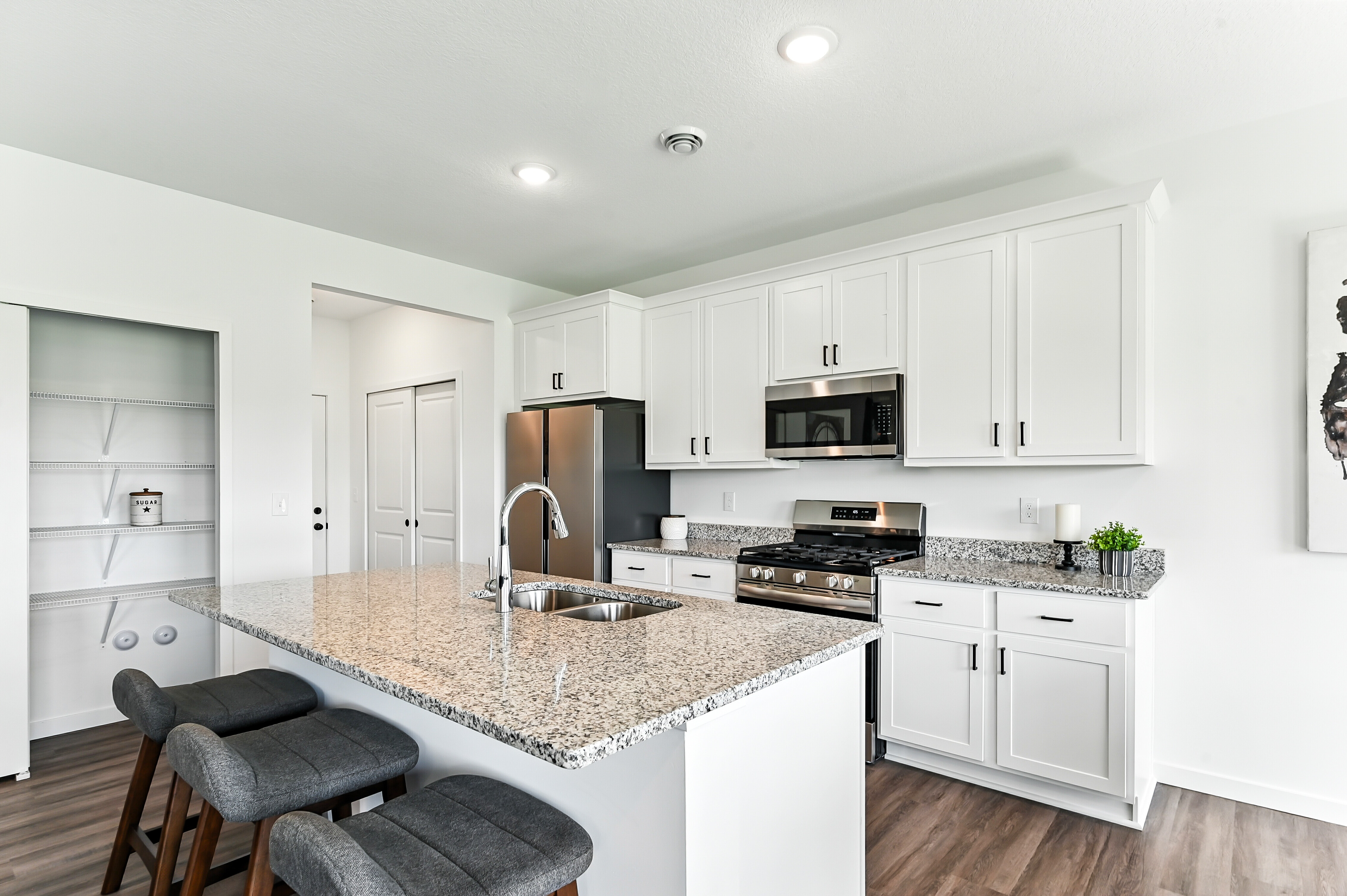 14-print-3468-Kachina-Ave-NE-14