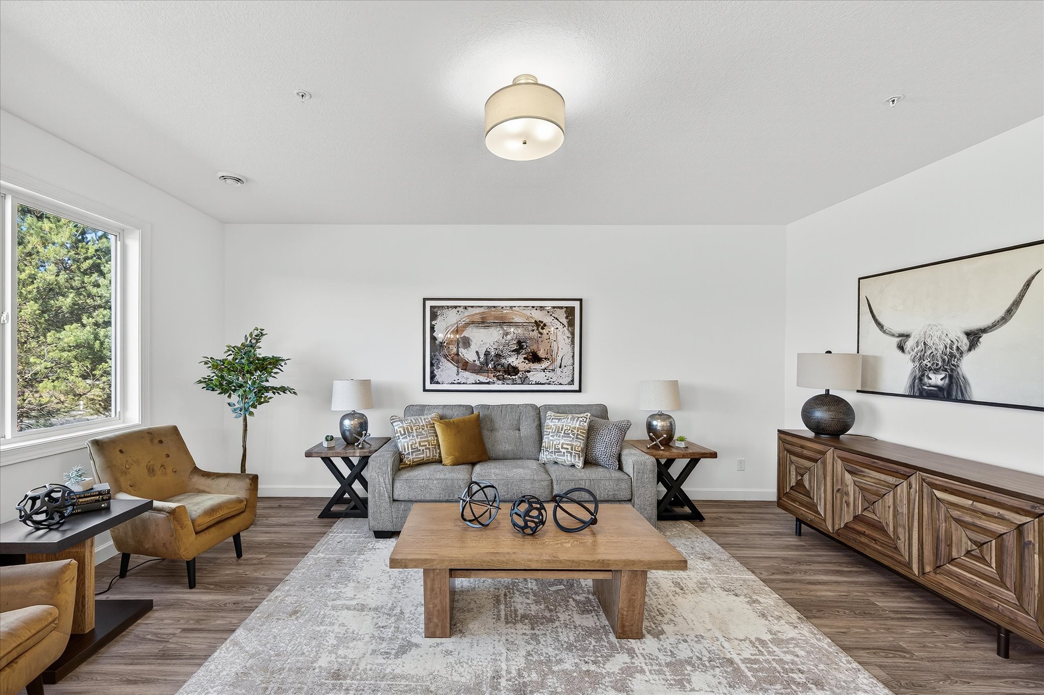 15-2100 Cleveland Ln S-15