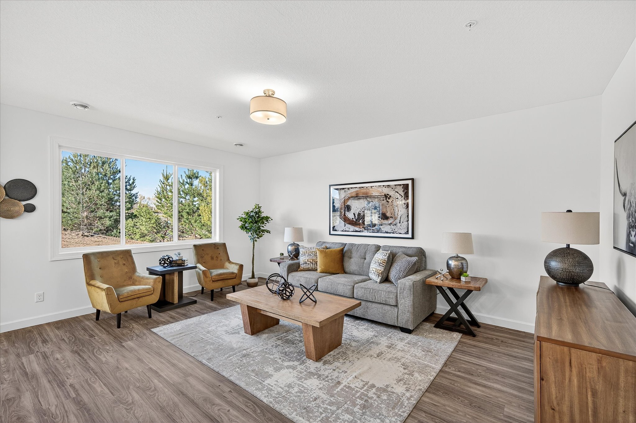 16-2100 Cleveland Ln S-16