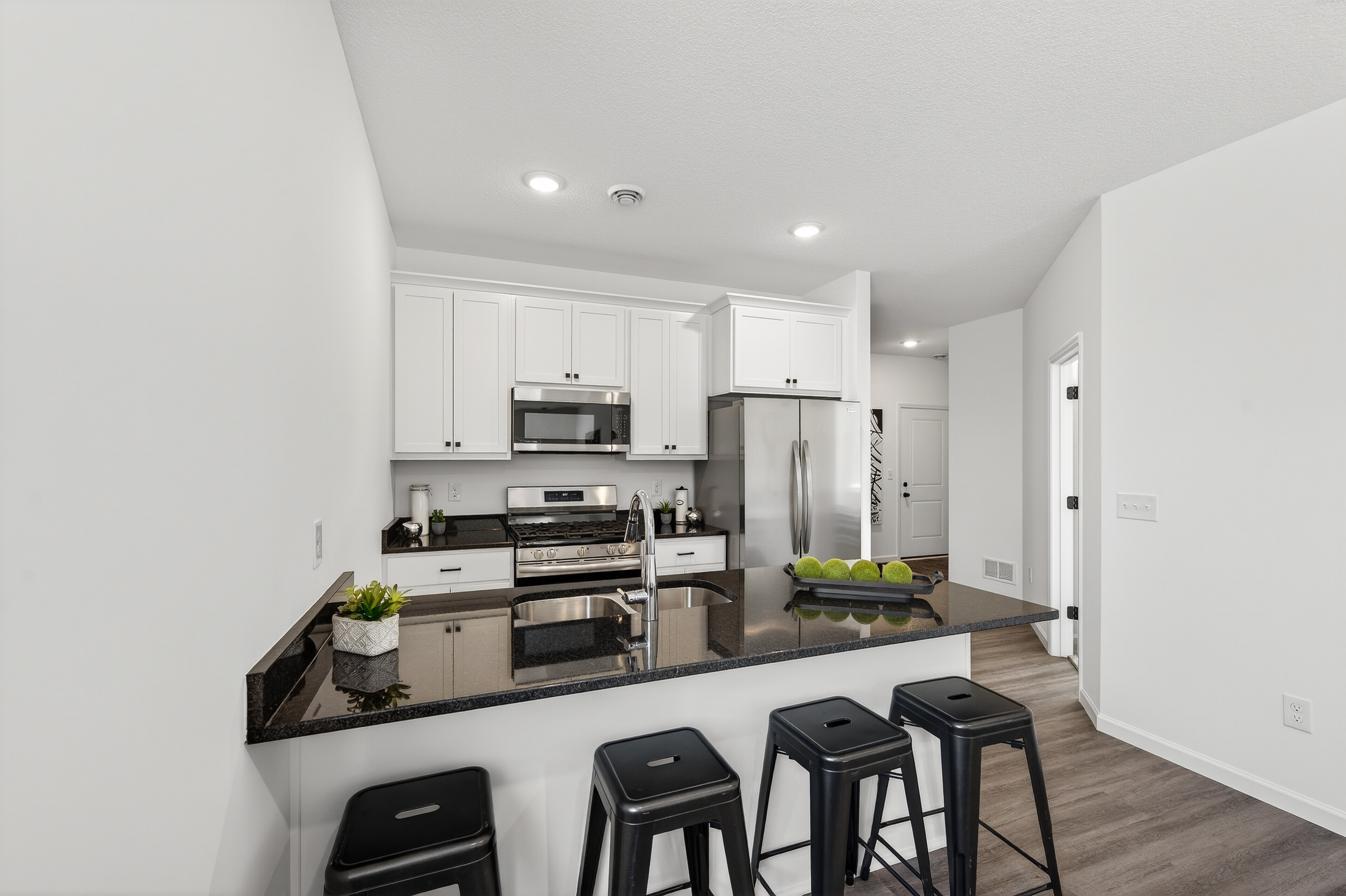 17-14935 117th St [2693738]-17