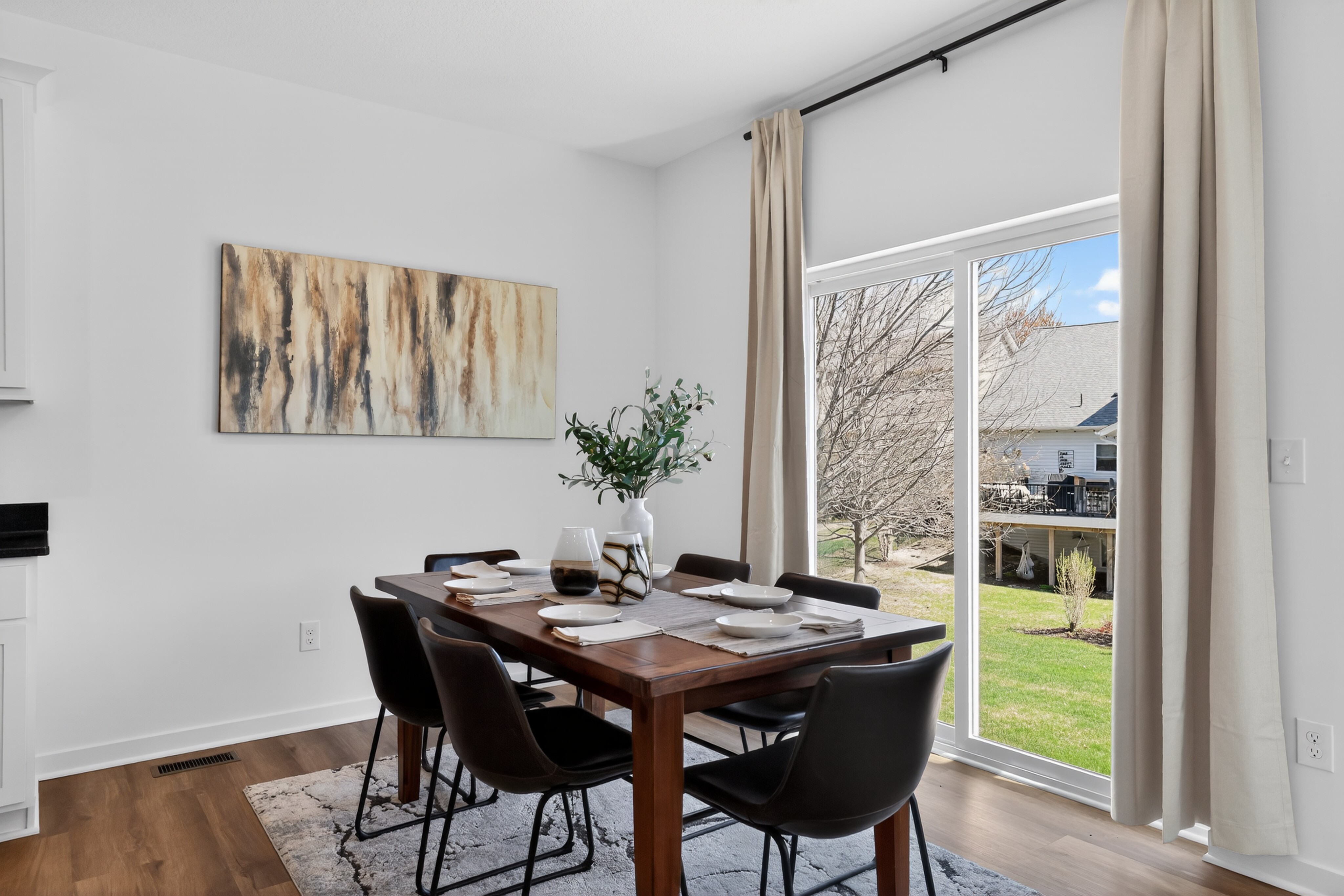 17_14665_Sodium_St_NW_Ramsey_MN_55303_USA-Dining_room-HT8A7466