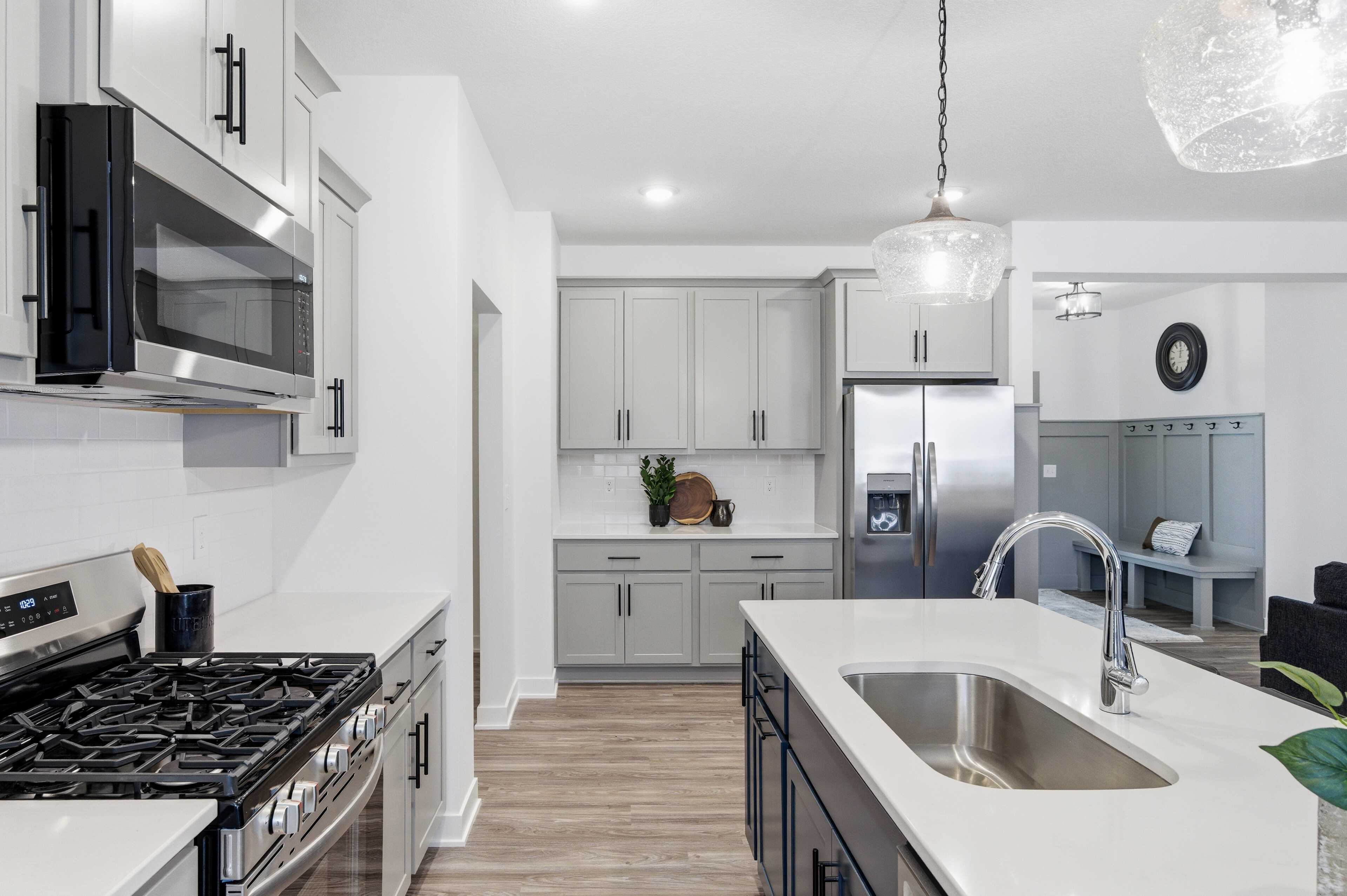 20-17894 262nd Ave NW [2833172]- 020