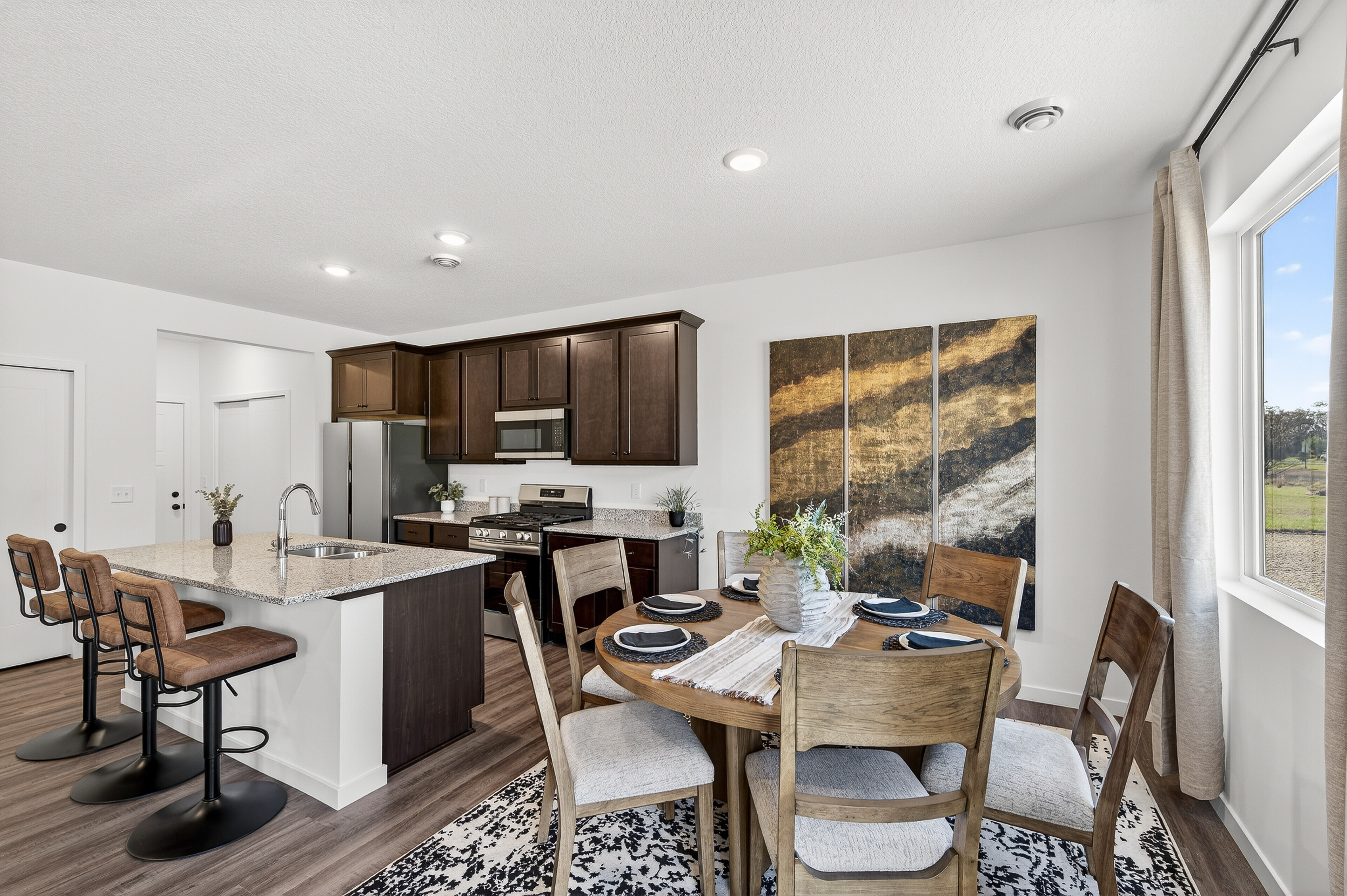 21-24578 140th St NW-21