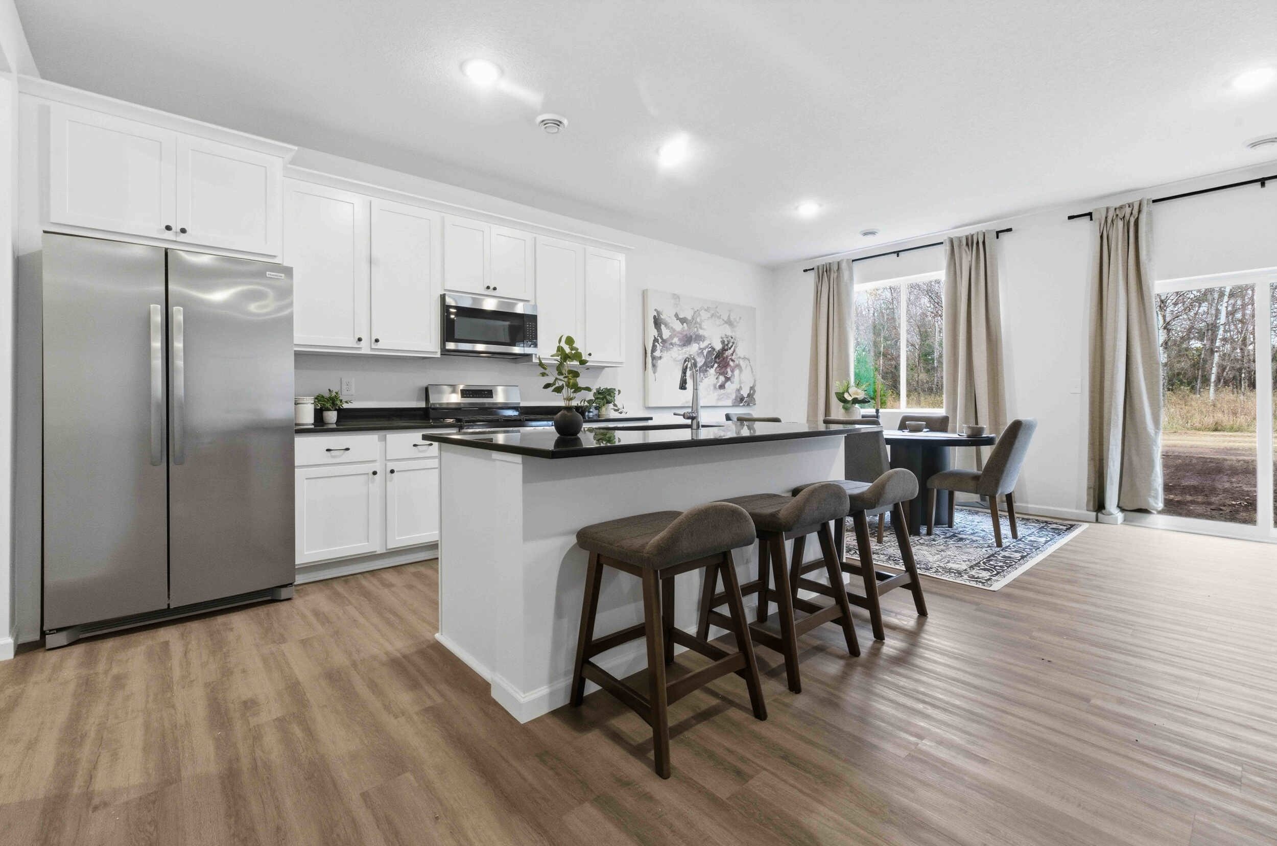 27_077a3628