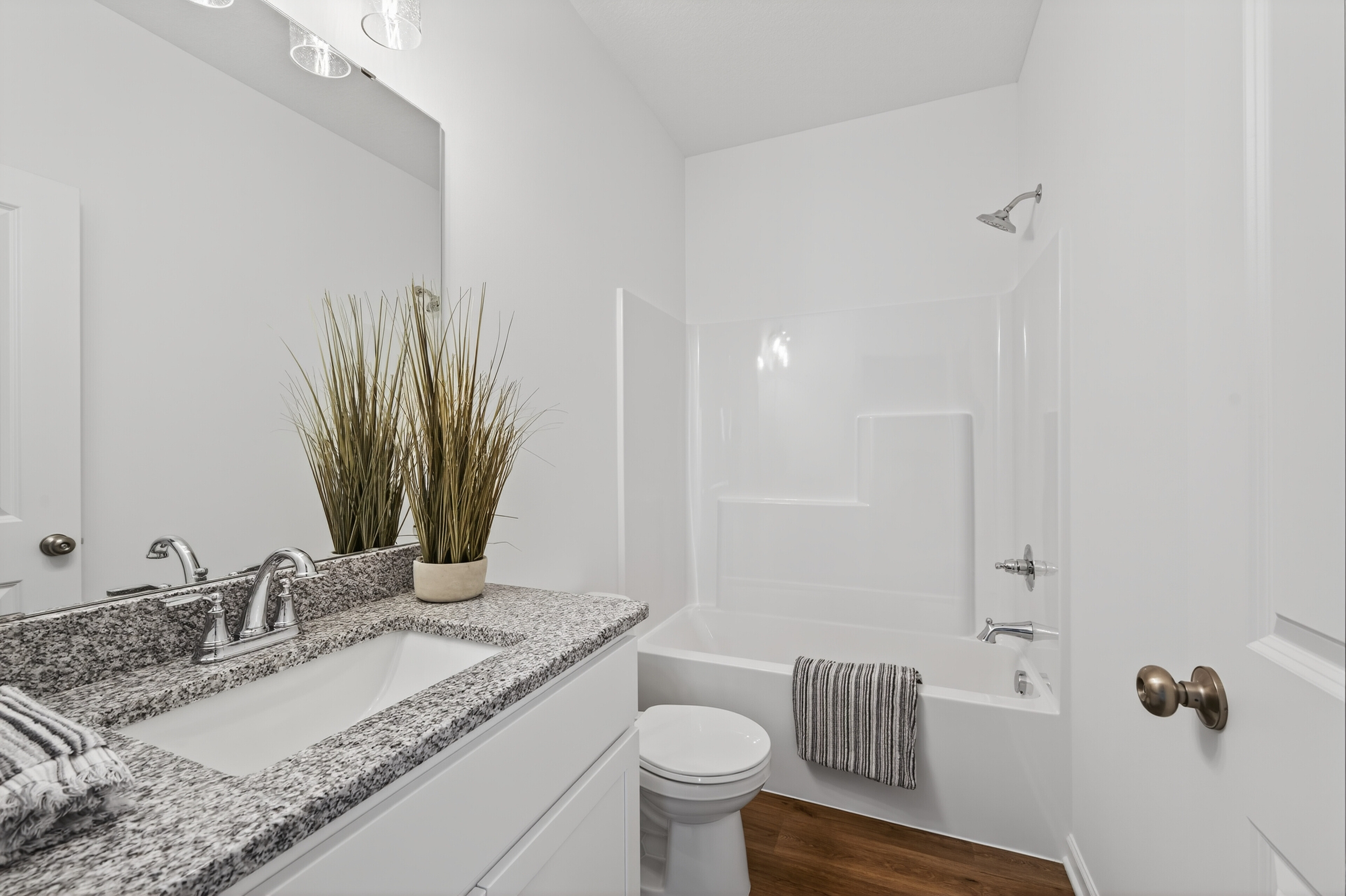 Becker Rockwood Bathroom