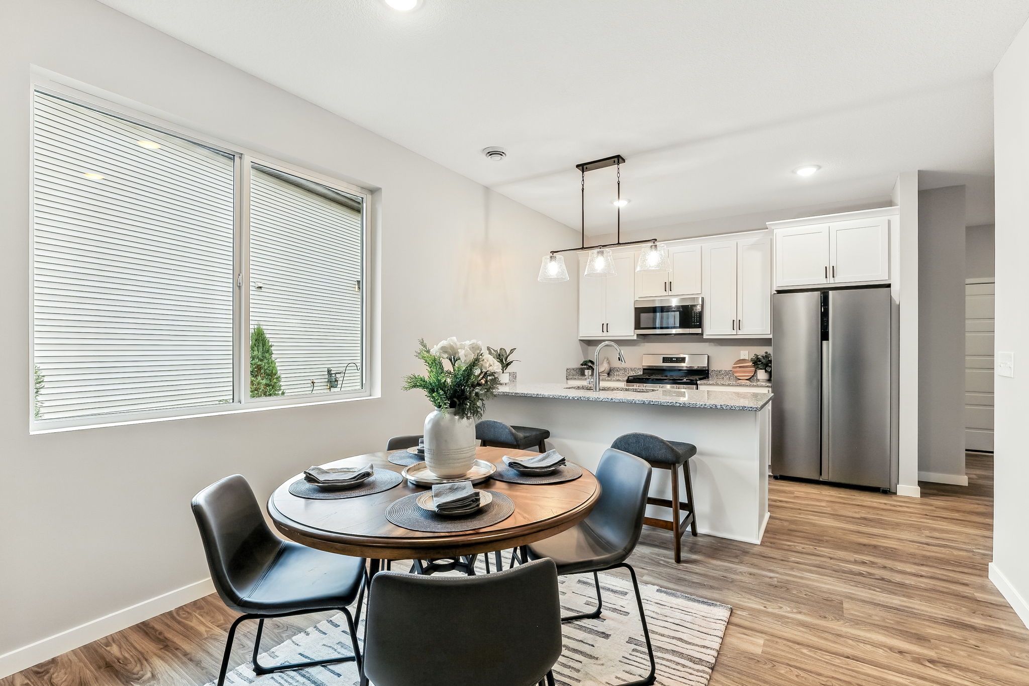 8-web-or-mls-14931-117th-St-08