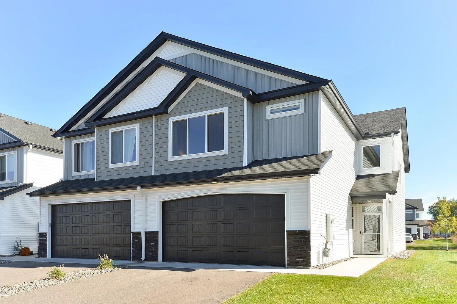 Cambridge | Interior Townhome