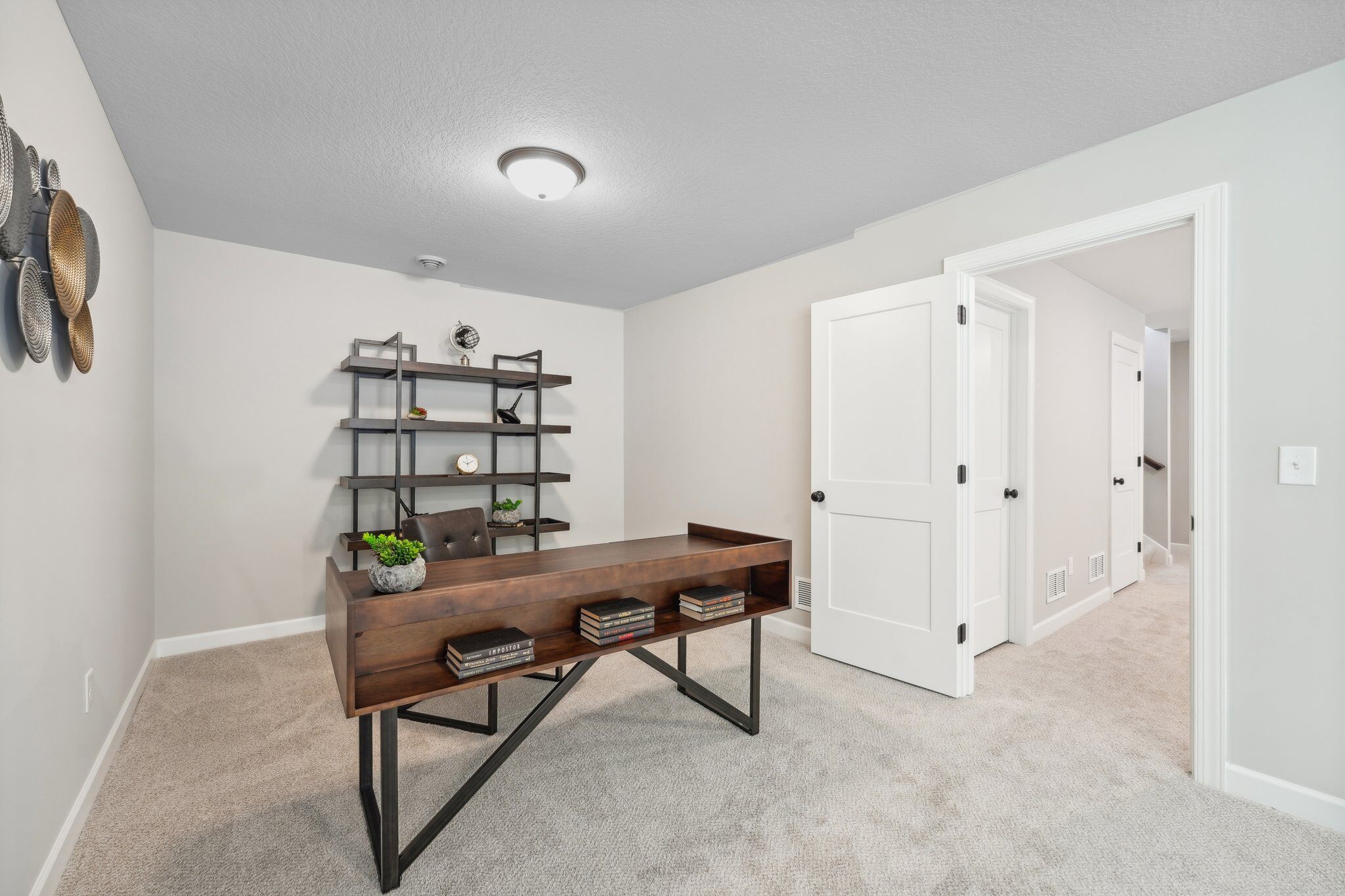 Xerus St NW-045
